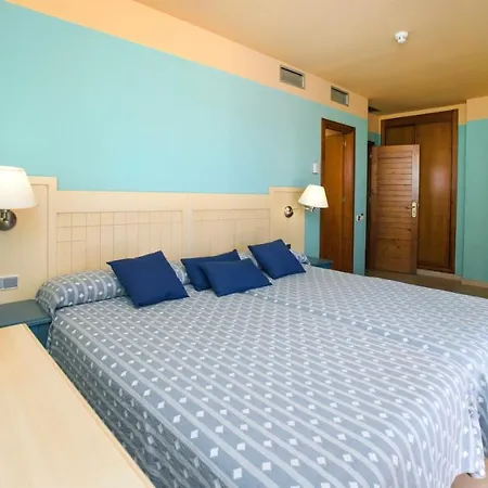 Leo Jardines De Apartment