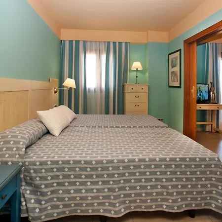 Leo Jardines De Apartment